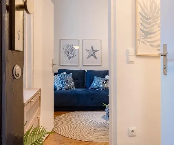 Close To Augarten, 5 Min Walk To U4 Friedensbruecke *
