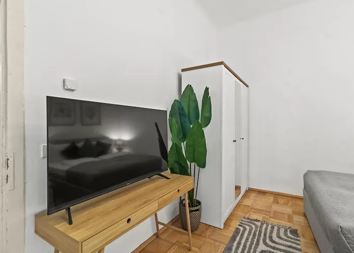Apartamento Close To Augarten, 5 Min Walk To U4 Friedensbruecke *