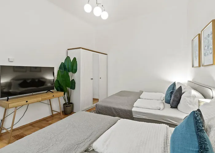 Apartamento Close To Augarten, 5 Min Walk To U4 Friedensbruecke Viena